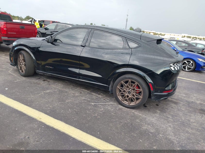 Vin: 3fmtk4sxxrma23641, lot: 46633792, ford mustang mach-e gt 20243