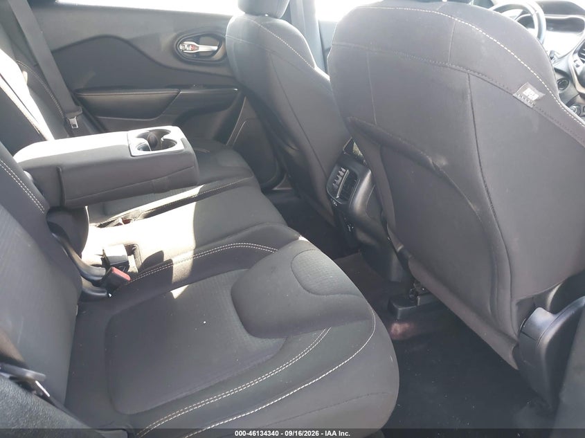 JEEP CHEROKEE 2016 VIN 1C4PJLCB3GW190815