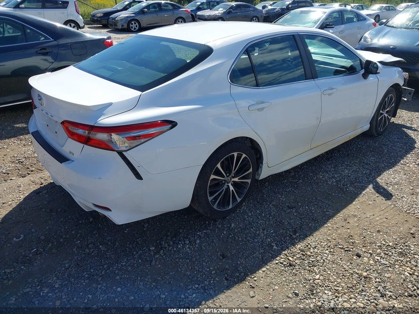 2018 TOYOTA CAMRY auction photo 4