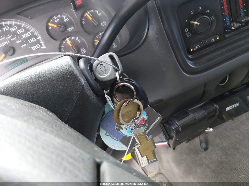 CHEVROLET SILVERADO 2500 2004 VIN 1GCGK23U94F176292
