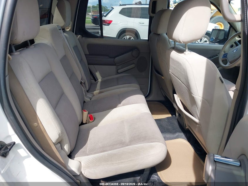 2007 FORD EXPLORER SPORT TRAC auction photo 8