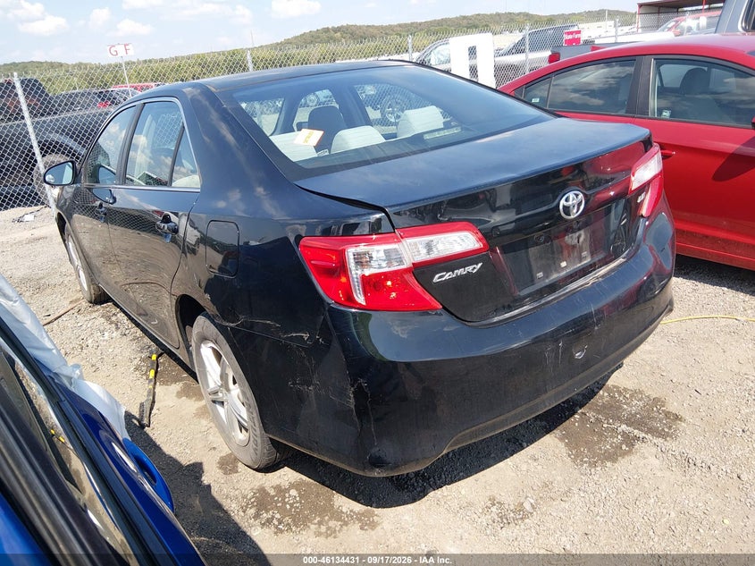 Vin: 4t1bf1fkxcu071401, lot: 46634165, toyota camry le 20123