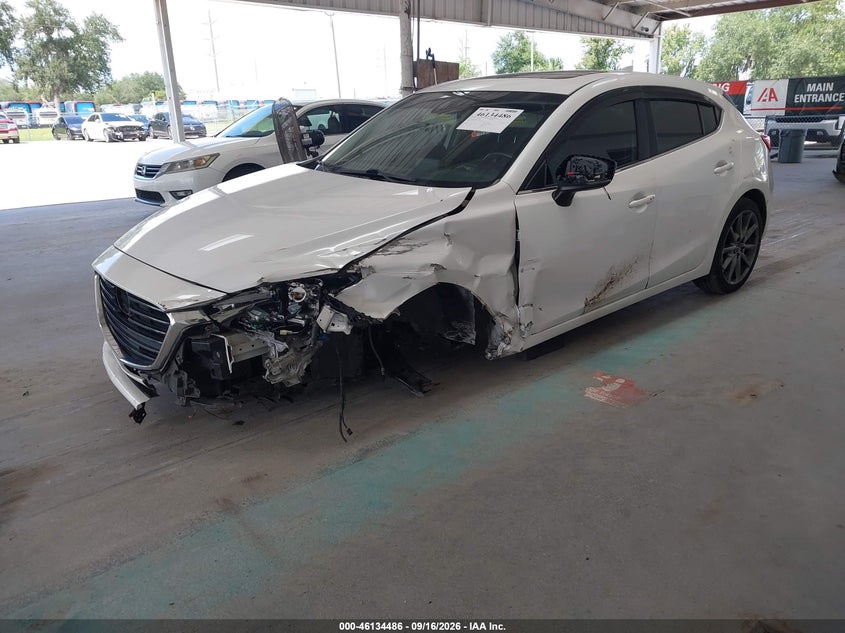 MAZDA MAZDA3 - zdjęcie 2
