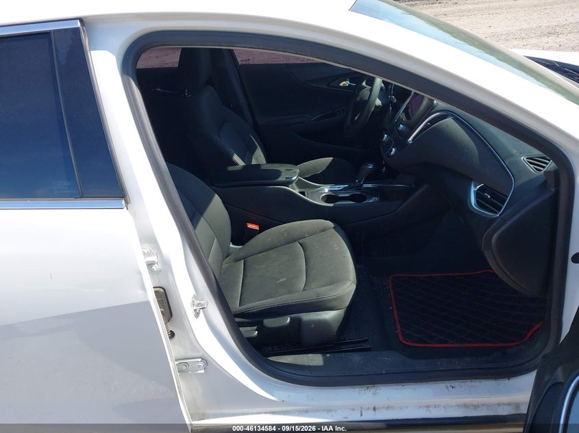 2019 CHEVROLET MALIBU auction photo 5