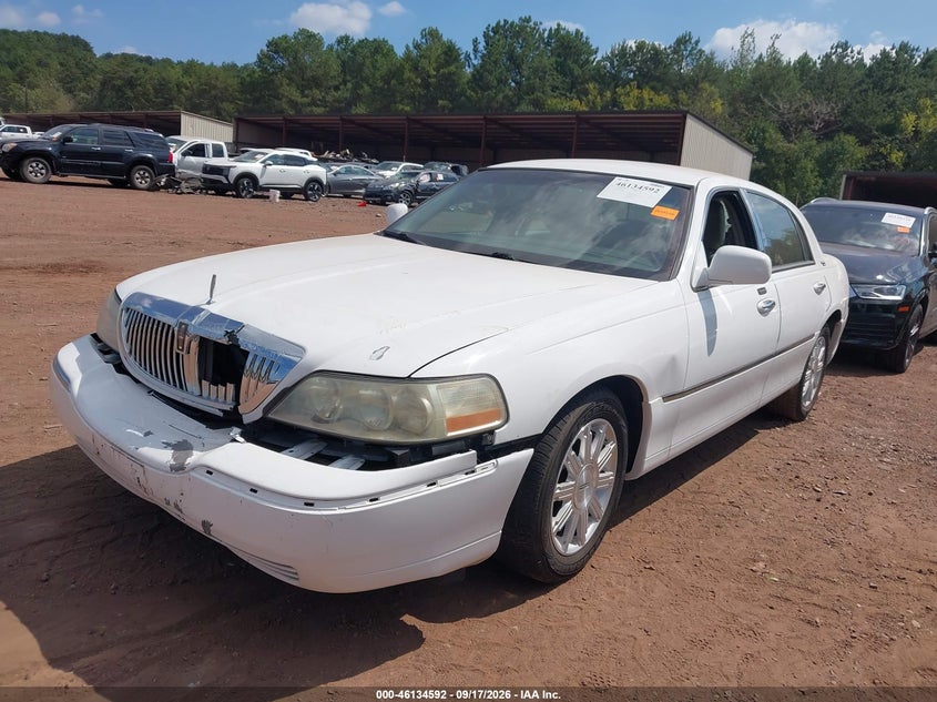 Vin: 2lnbl8cv0bx752433, lot: 46634326, lincoln town car signature limited 20112