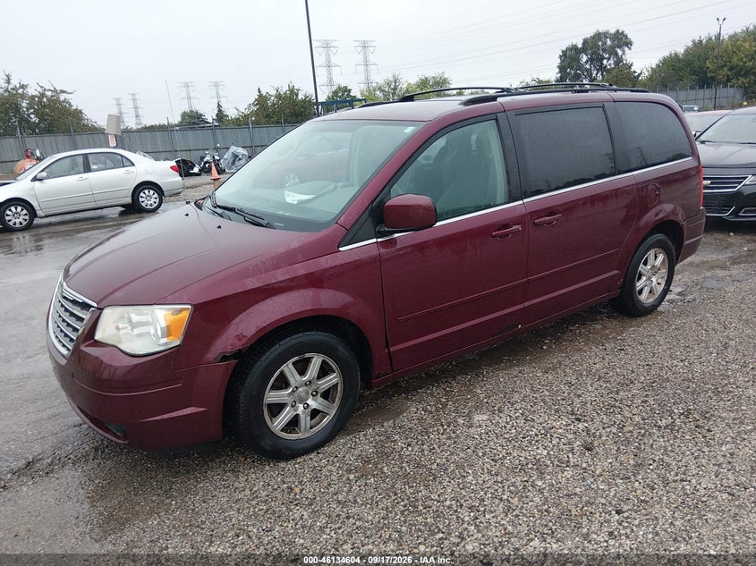 2008 CHRYSLER TOWN & COUNTRY auction photo 2