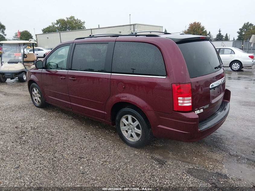 2008 CHRYSLER TOWN & COUNTRY auction photo 3