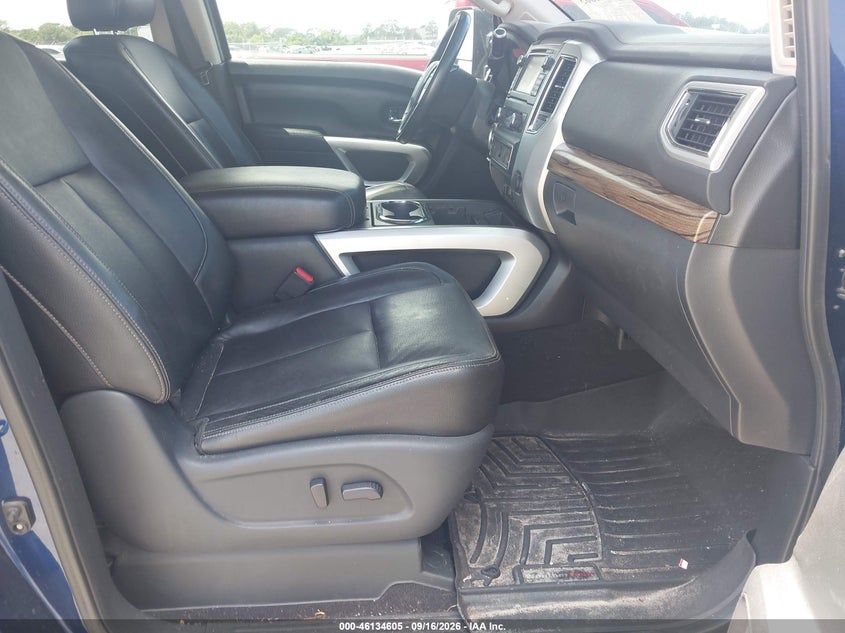 2017 NISSAN TITAN XD auction photo 5