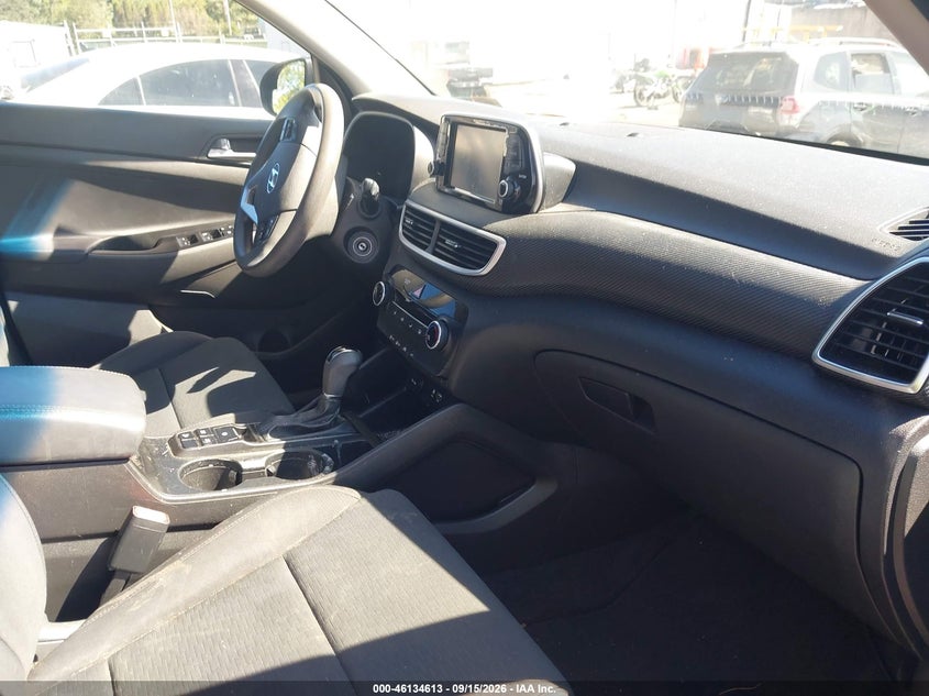 2019 HYUNDAI TUCSON auction photo 5