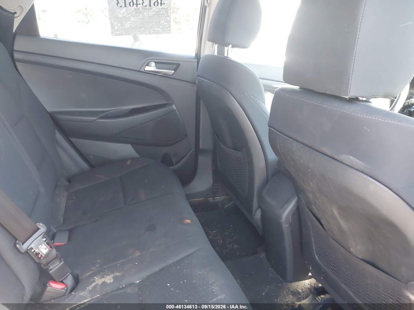 2019 HYUNDAI TUCSON auction photo 8