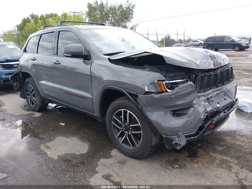 JEEP GRAND CHEROKEE - zdjęcie 1