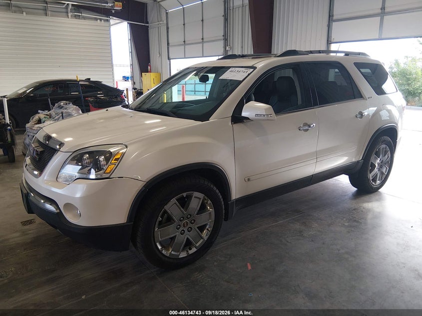 2010 GMC Acadia Slt-2, Normal Wear & Tear, IAAI, VIN 1GKLVNEDXAJ116586 — photo 2