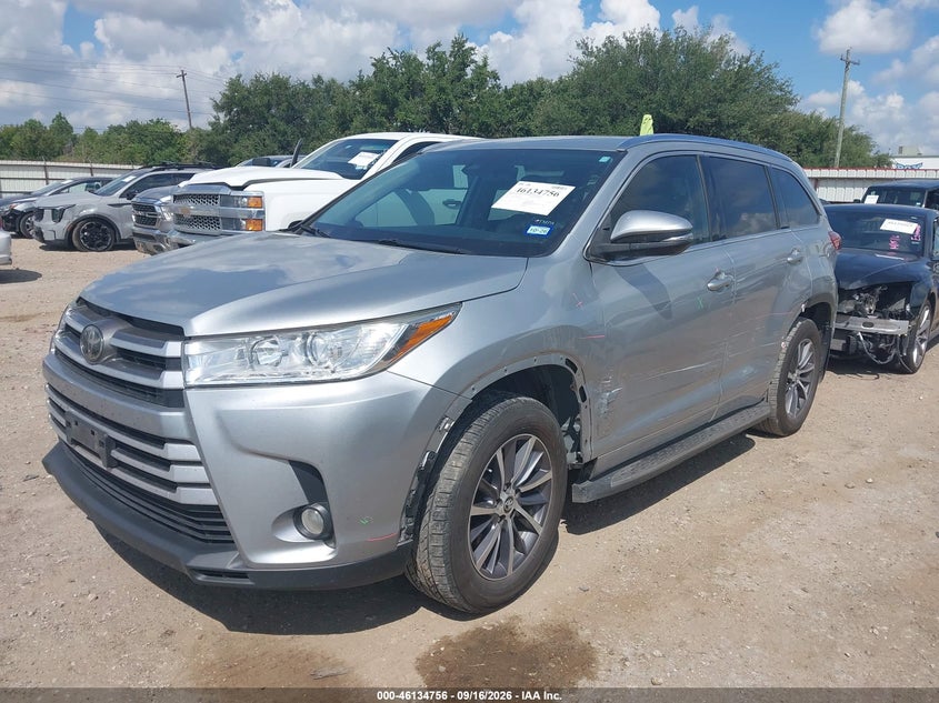TOYOTA HIGHLANDER - zdjęcie 2