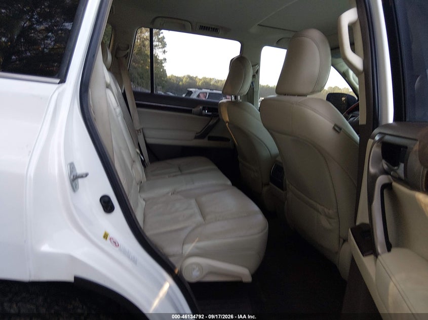 LEXUS GX 460 - zdjęcie 8