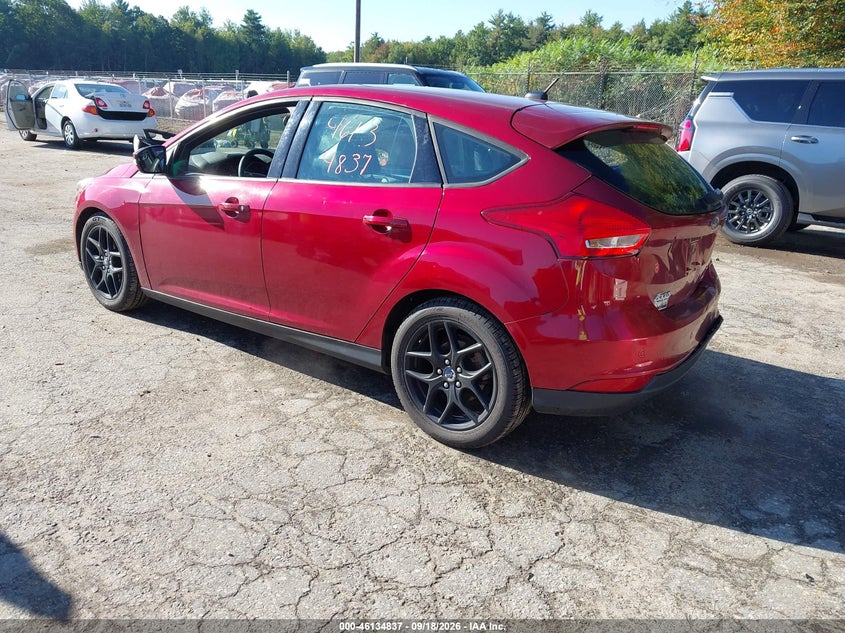 Vin: 1fadp3k26gl330592, lot: 46634571, ford focus se 20163