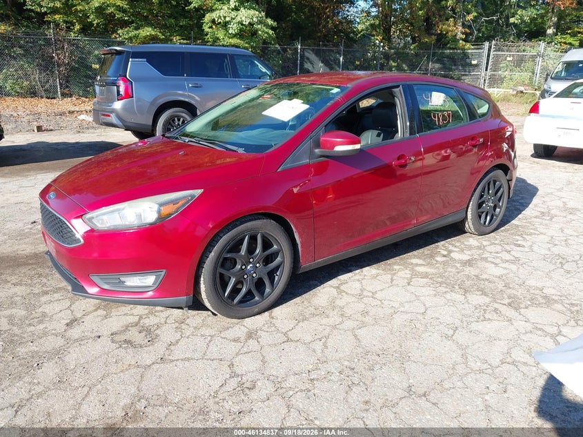 Vin: 1fadp3k26gl330592, lot: 46634571, ford focus se 20162