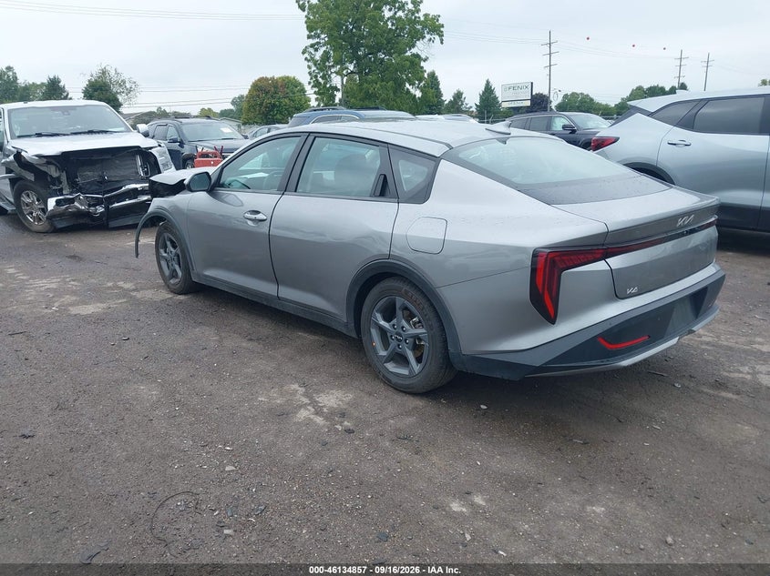 Vin: 3kpft4de5se118621, lot: 46634591, kia k4 lxs 20253