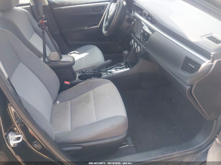 TOYOTA COROLLA - zdjęcie 5