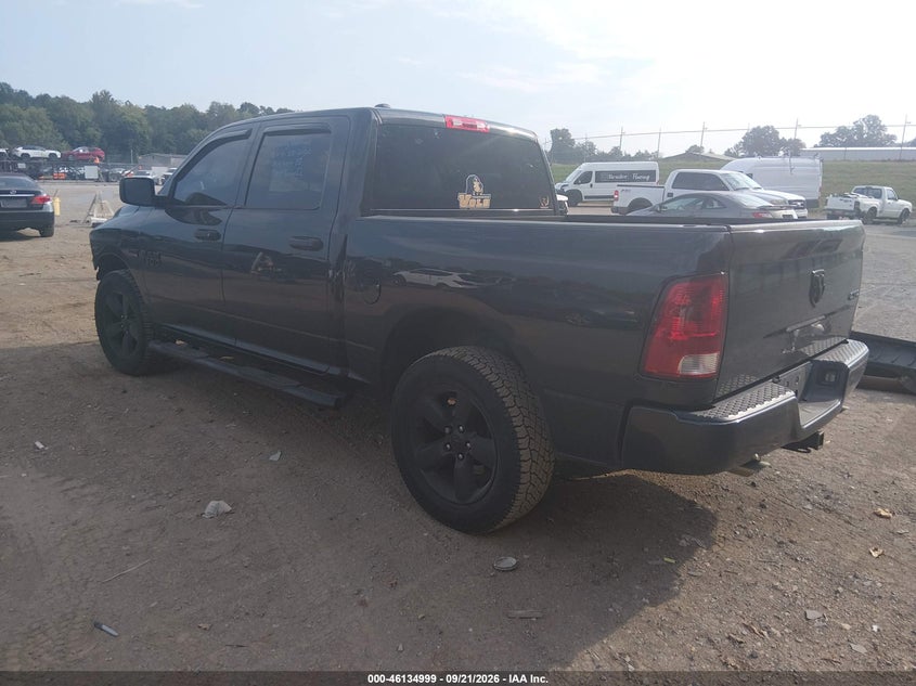 Vin: 1c6rr7kt0js279198, lot: 46634733, ram 1500 express  4x4 5'7 box 20183