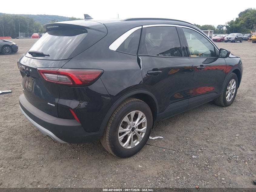Vin: 1fmcu9gn7rub16448, lot: 46634743, ford escape active 20244