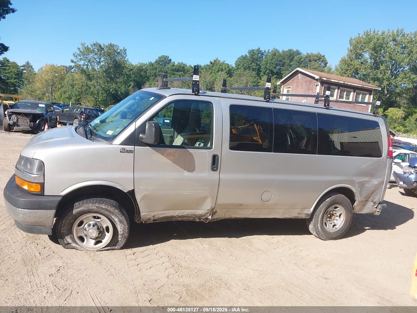 Фото 14 - CHEVROLET EXPRESS PASSENGER