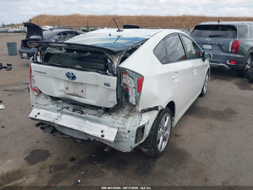 Vin: jtdkn3du8c5498111, lot: 46634988, toyota prius five 20124