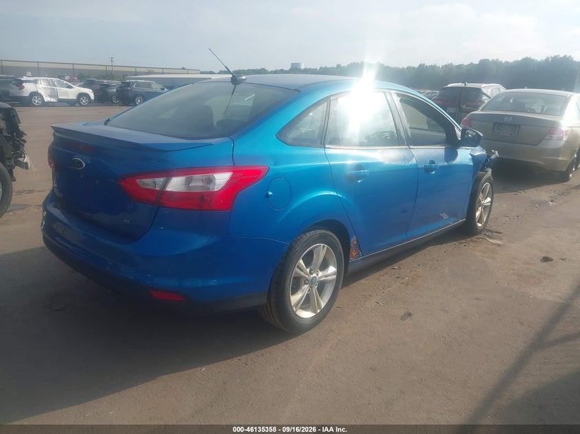 Vin: 1fahp3f21cl249599, lot: 46635092, ford focus se 20124