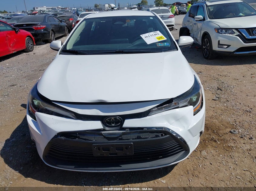 TOYOTA COROLLA - zdjęcie 12
