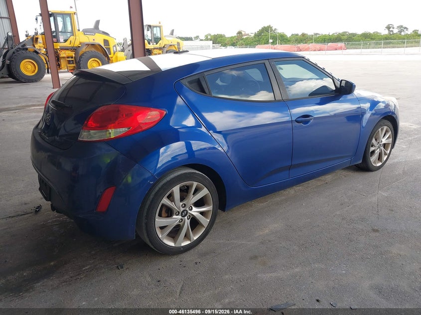 2016 HYUNDAI VELOSTER auction photo 4