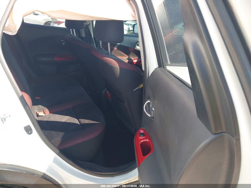 NISSAN JUKE 2015 VIN JN8AF5MR9FT504907