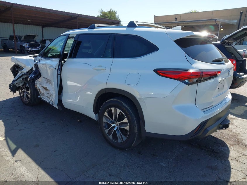 Vin: 5tdhzrbh4ms102677, lot: 46635568, toyota highlander xle 20213