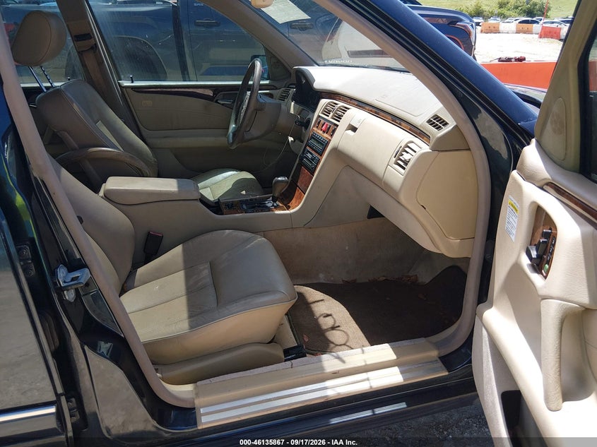 MERCEDES-BENZ E 320 1998 VIN WDBJF65F5WA659471