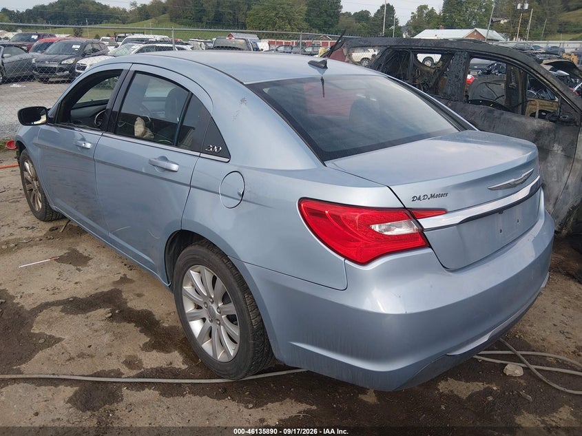 Vin: 1c3ccbbb0en176897, lot: 46635624, chrysler 200 touring 20143