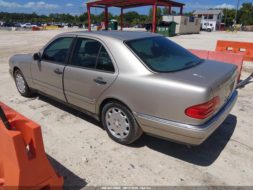 MERCEDES-BENZ E 320 1999 VIN WDBJF82H8XX020954