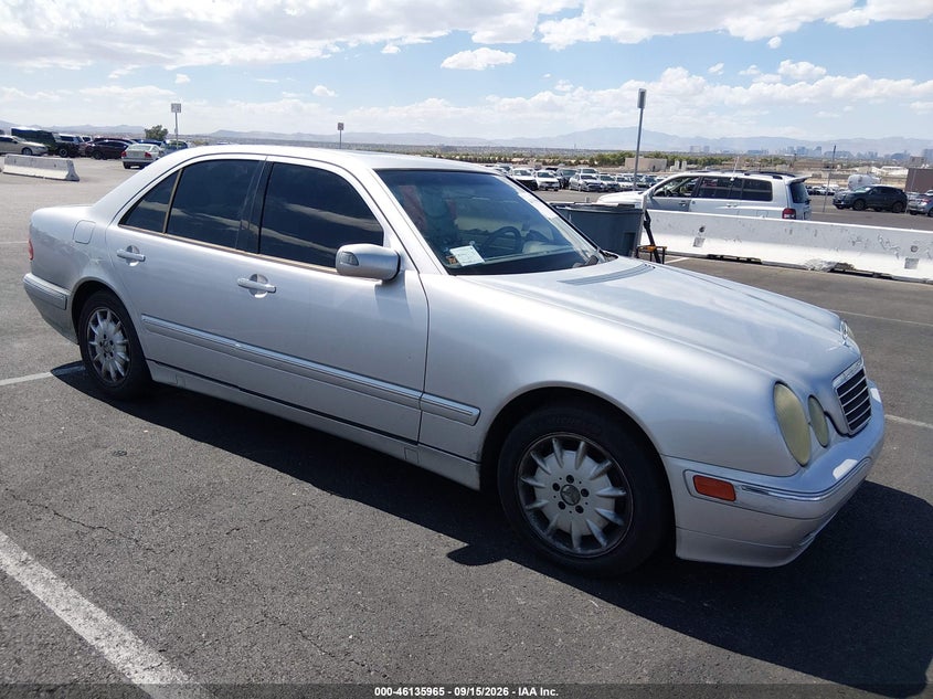 2001 Mercedes-Benz E 320, Wear, IAAI, VIN WDBJF65J61B332388