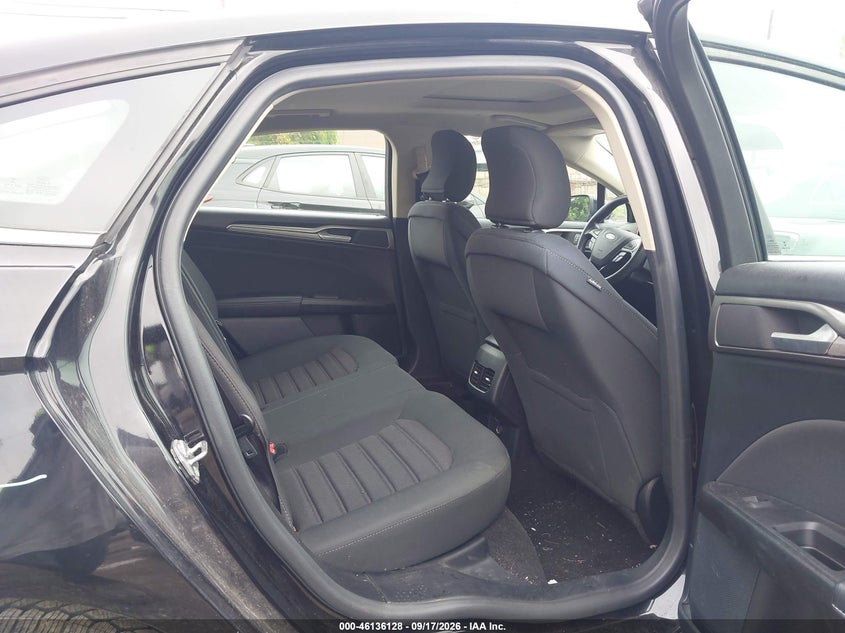 2019 FORD FUSION HYBRID SE · Фото 8