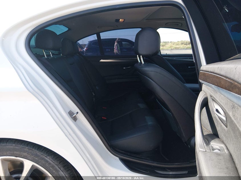 2016 BMW 528I auction photo 8