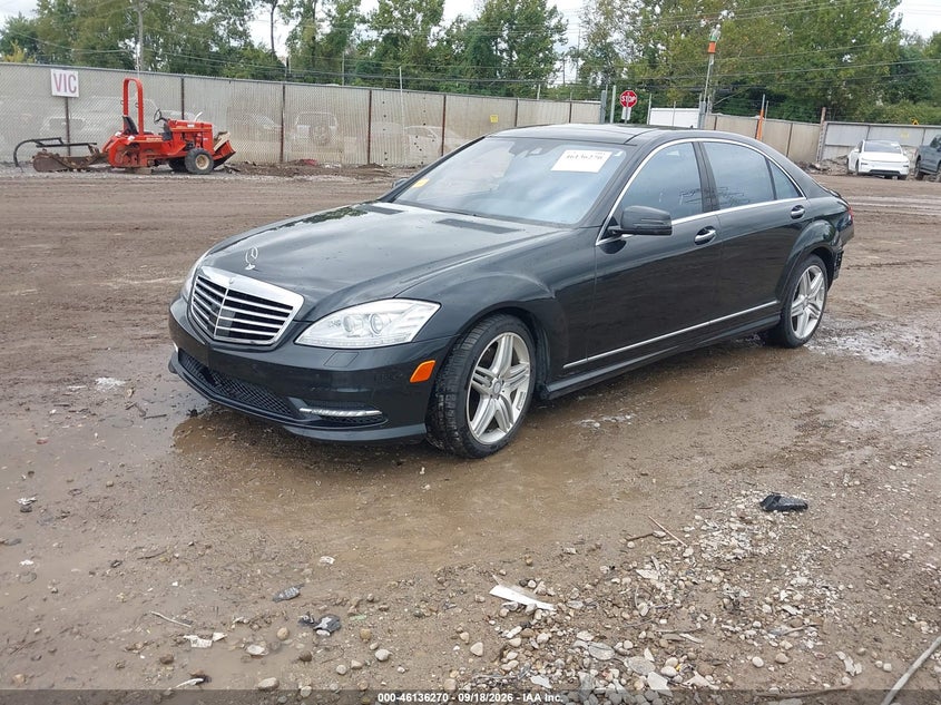 Vin: wddng9eb3da533837, lot: 46636004, mercedes-benz s 550 4matic 20132