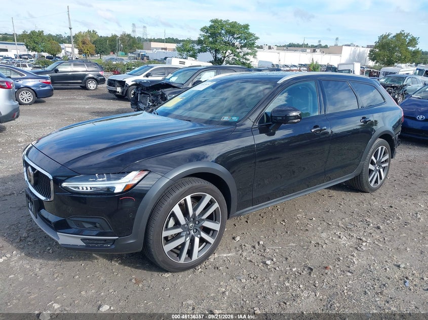 VOLVO V90 CROSS COUNTRY 2021 VIN YV4A22NL8M1136788
