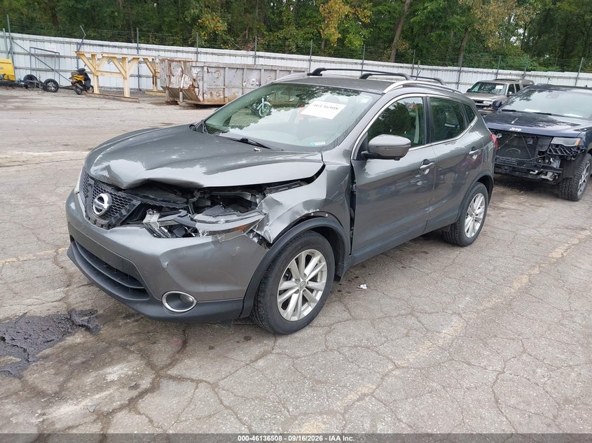 Vin: jn1bj1cr0hw125856, lot: 46636242, nissan rogue sport sv 20172