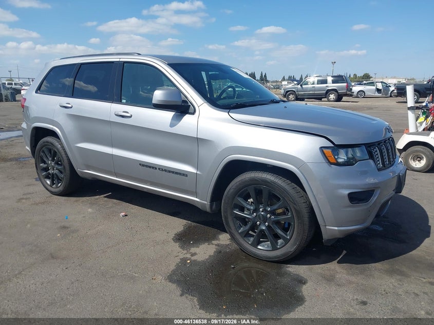 JEEP GRAND CHEROKEE - zdjęcie 1