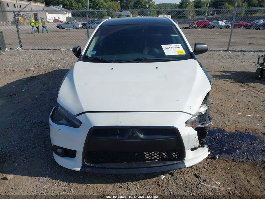 2013 MITSUBISHI LANCER GT · Фото 13