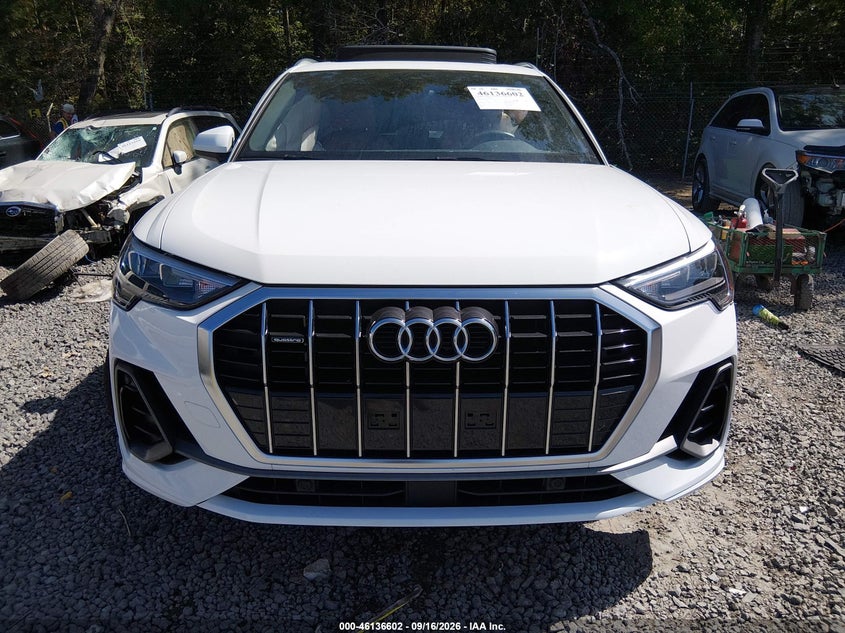 AUDI Q3 - zdjęcie 12