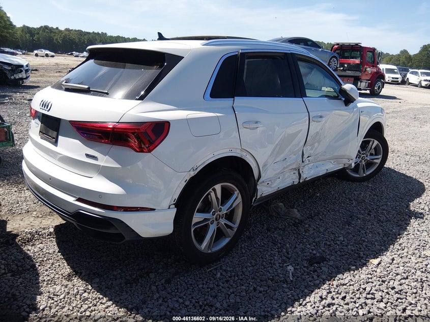 AUDI Q3 - zdjęcie 4