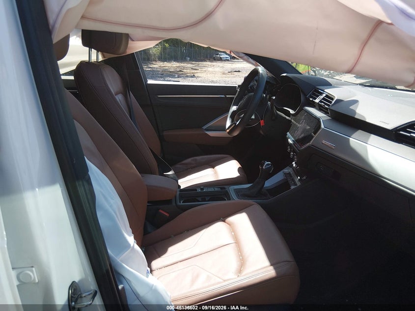 AUDI Q3 - zdjęcie 5