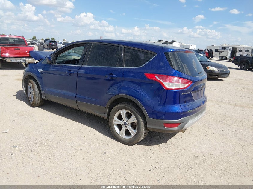 Vin: 1fmcu9gx7euc83808, lot: 46636364, ford escape se 20143