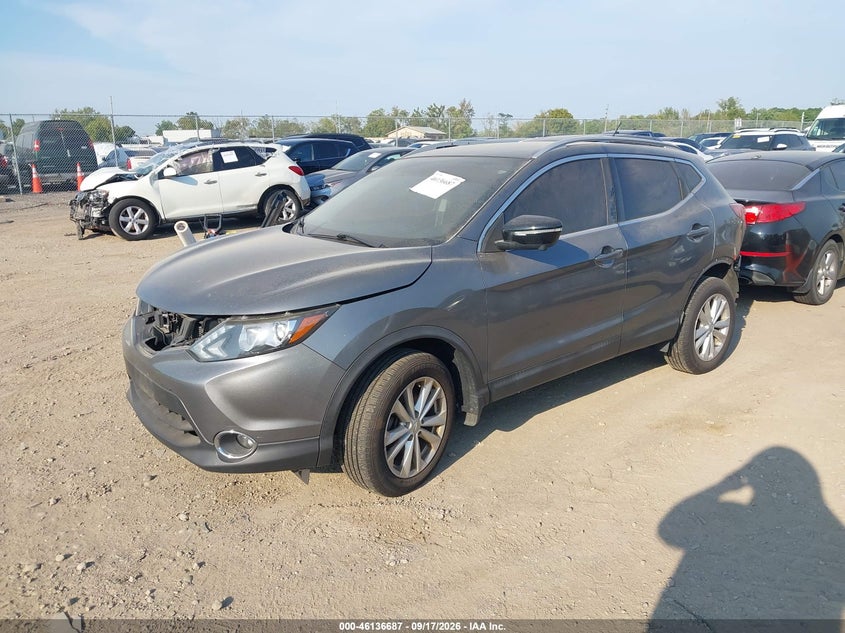 Vin: jn1bj1cr0jw287668, lot: 46636421, nissan rogue sport sv 20182