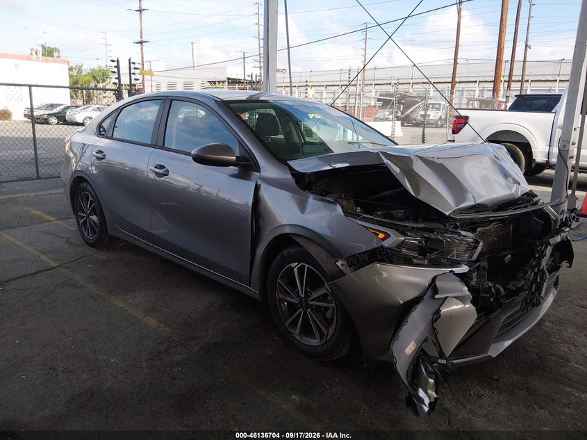 Vin: 3kpf24ad2pe577434, lot: 46636438, kia forte lxs 2023 img_1