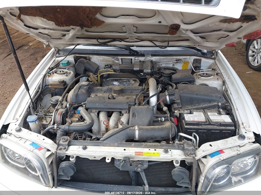 VOLVO V40 2003 VIN YV1VW27593F000723