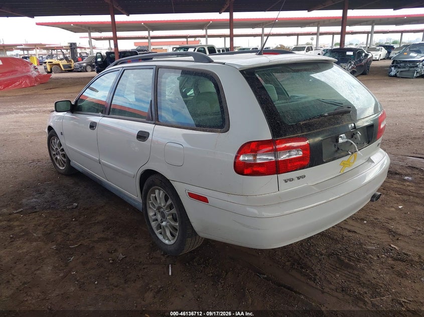 VOLVO V40 2003 VIN YV1VW27593F000723